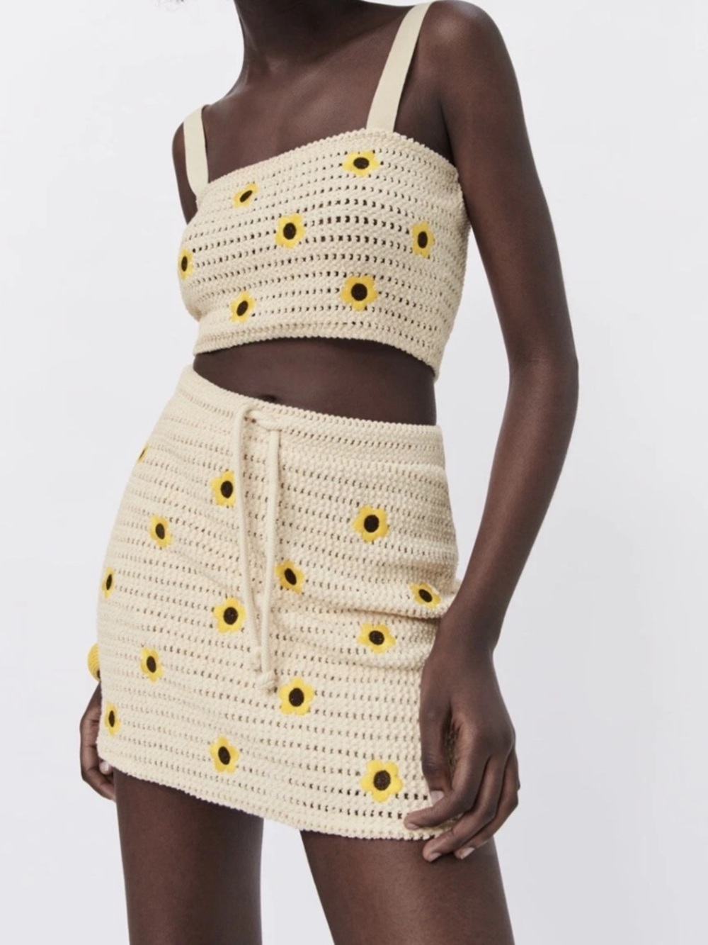 ZARA Crochet Embroidered Floral Sunflower Mini Skirt | Size M | Lined Boho